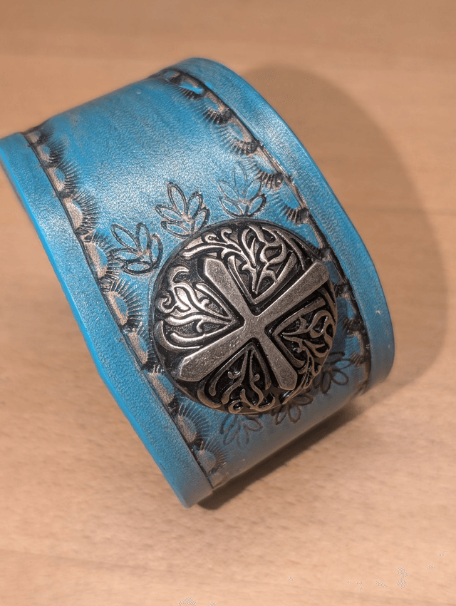 Bracelet Turquoise et concho argenté.