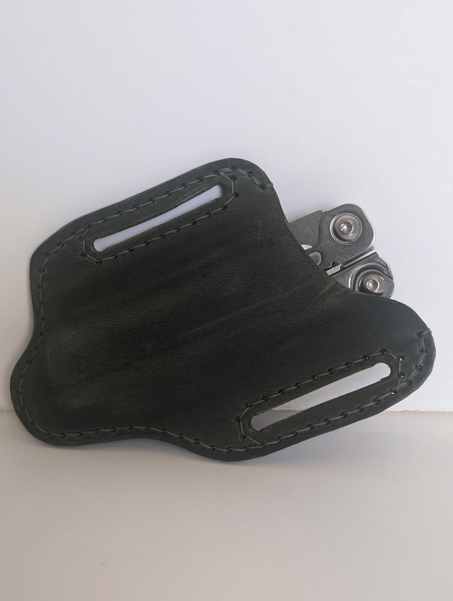 Etui style "Pancake" pour pince Leatherman ( pince non fournie).