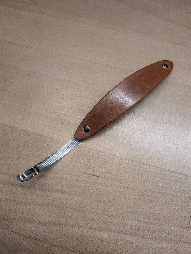 Barrette à cheveux.