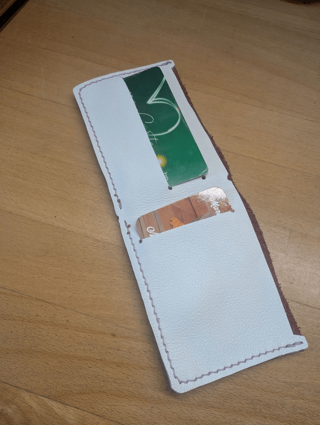 Porte carte 3 emplacements et poche à billet.